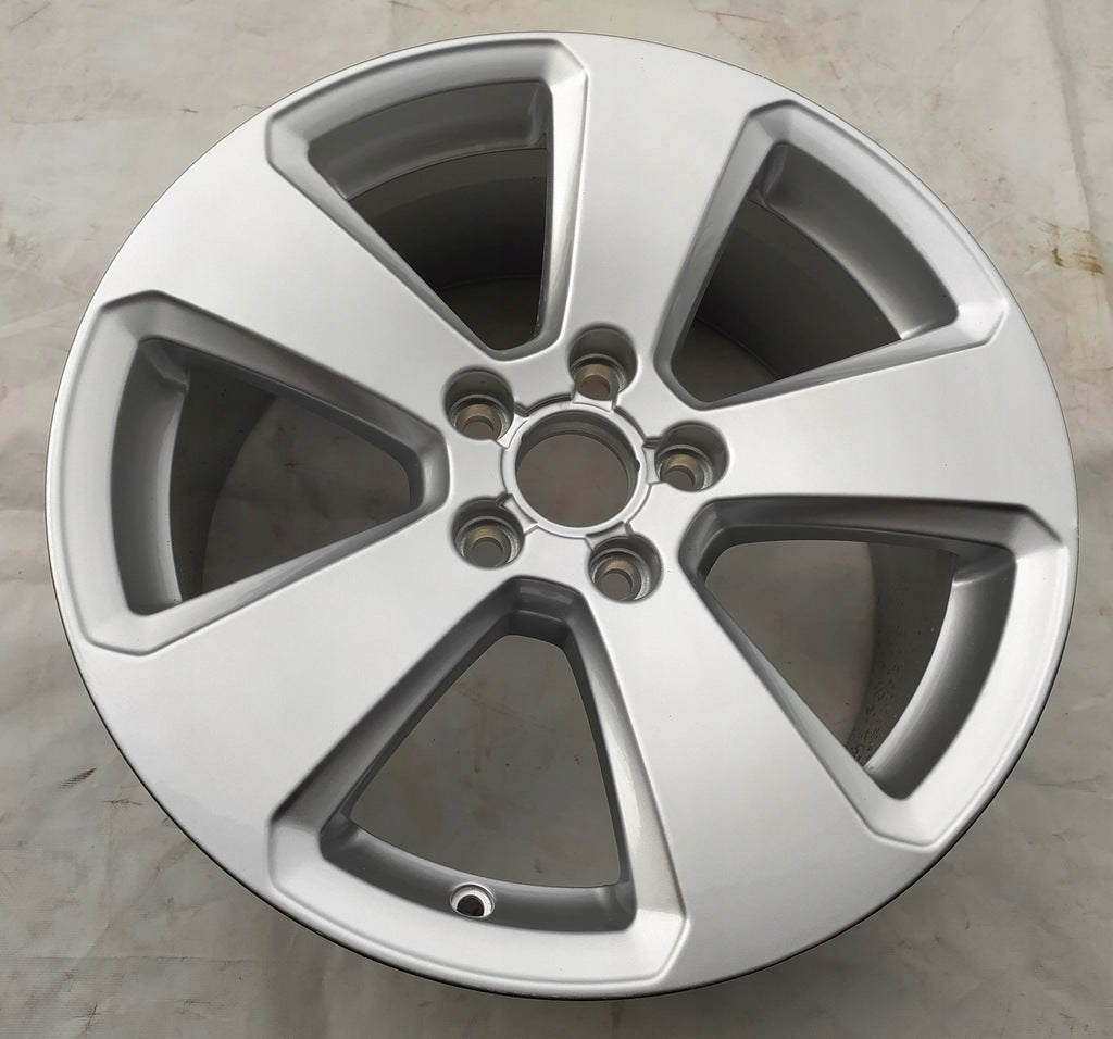 1x Alufelge 17 Zoll 7.5" 5x112 43ET Glanz Silber 8V0601025P Audi A3 Rim Wheel FEL3425696863al