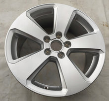 Load image into Gallery viewer, 1x Alufelge 17 Zoll 7.5" 5x112 43ET Glanz Silber 8V0601025P Audi A3 Rim Wheel FEL3425696863al