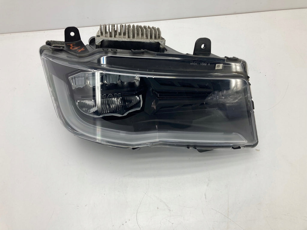 Frontscheinwerfer Man 81251016822 LED Rechts Scheinwerfer Headlight SCH8523887855bk