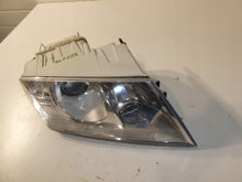 Load image into Gallery viewer, Frontscheinwerfer Skoda Octavia II Rechts Scheinwerfer Headlight SCH4242758262ts