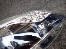 Load image into Gallery viewer, Frontscheinwerfer Toyota Yaris LED Rechts Scheinwerfer Headlight