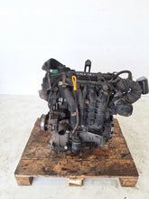 Laden Sie das Bild in den Galerie-Viewer, Motor Hyundai I10 G4LA 1.2 142TKm Benzin Engine Unkomplett