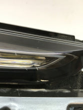 Laden Sie das Bild in den Galerie-Viewer, Frontscheinwerfer Toyota C-Hr 81110-F4220 LED Rechts Scheinwerfer Headlight SCH8476558662pw