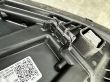 Laden Sie das Bild in den Galerie-Viewer, Frontscheinwerfer Kia Ceed 92102J7500 Rechts Scheinwerfer Headlight