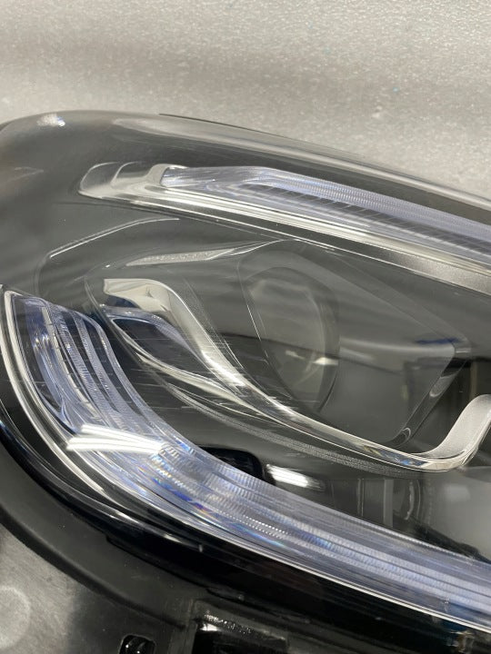 Frontscheinwerfer Mercedes-Benz Glb X247 A2479069001 LED Rechts Headlight SCH8293542077wi
