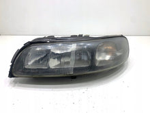 Load image into Gallery viewer, Frontscheinwerfer Volvo V70 I 8693567 Links Scheinwerfer Headlight SCH5822892865hu