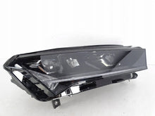 Load image into Gallery viewer, Frontscheinwerfer Skoda Enyaq 5LB941016 Rechts Scheinwerfer Headlight