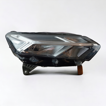 Laden Sie das Bild in den Galerie-Viewer, Frontscheinwerfer Dacia Sandero III Jogger 260101940R LED Rechts Headlight