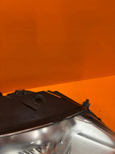 Laden Sie das Bild in den Galerie-Viewer, Frontscheinwerfer VW Passat 3C0941752K Xenon Rechts Scheinwerfer Headlight SCH5617096860tk