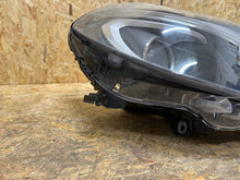 Load image into Gallery viewer, Frontscheinwerfer Mercedes-Benz W246 A2468207261 Rechts Scheinwerfer Headlight SCH5095395645rt