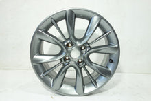 Laden Sie das Bild in den Galerie-Viewer, 1x Alufelge 16 Zoll 6.5&quot; 4x100 40ET Glanz Graphit 13581561 Opel Corsa E