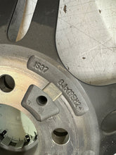 Load image into Gallery viewer, 1x Alufelge 19 Zoll 8.0" 5x112 37ET 6787647P BMW 3 E93 E92 Rim Wheel FEL2914234328ly