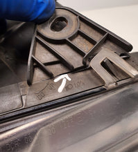 Laden Sie das Bild in den Galerie-Viewer, Frontscheinwerfer Saab 9-3 Rechts Scheinwerfer Headlight