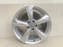Laden Sie das Bild in den Galerie-Viewer, 1x Alufelge 18 Zoll 8.0" 5x112 39ET Glanz Schwarz 4K0601025CE Audi A6 C8 FEL9581502107fy