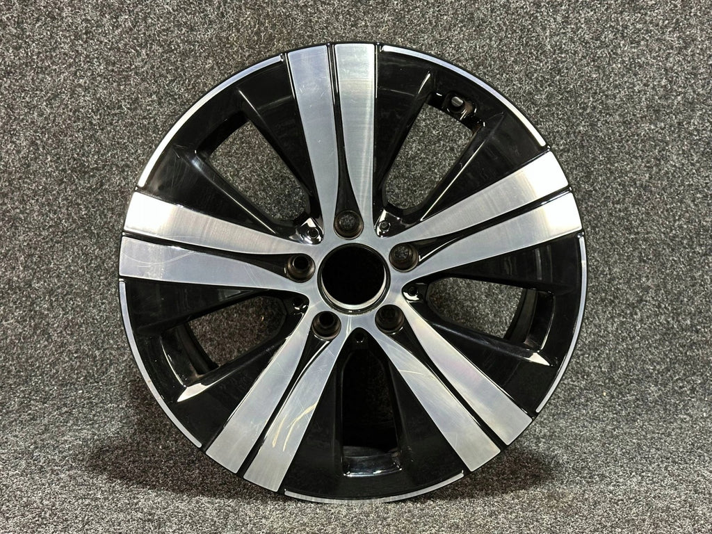 1x Alufelge 17 Zoll A2064017100 Mercedes-Benz W206 Rim Wheel FEL2801274405sj