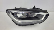 Laden Sie das Bild in den Galerie-Viewer, Frontscheinwerfer Mercedes-Benz W247 A2479067600KZ Ein Stück (Rechts oder Links) SCH8352531490kc