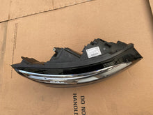 Laden Sie das Bild in den Galerie-Viewer, Frontscheinwerfer Renault Scenic 260100943R LED Rechts Scheinwerfer Headlight