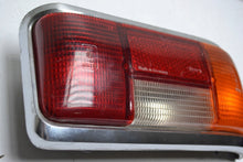 Load image into Gallery viewer, Rückleuchte Mercedes-Benz W114 W115 1158261679 Links Rearlight