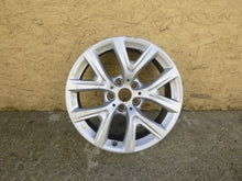 Load image into Gallery viewer, 1x Alufelge 17 Zoll 6.5&quot; 5x120 39ET 6856076 BMW X1 F48 Rim Wheel