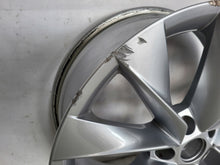 Laden Sie das Bild in den Galerie-Viewer, 1x Alufelge 19 Zoll 8.0&quot; 5x112 45ET Glanz Silber 5LA601025 Skoda Rim Wheel