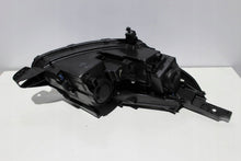 Load image into Gallery viewer, Frontscheinwerfer Peugeot 2008 I 9825313980 Links Scheinwerfer Headlight SCH3495977534lb