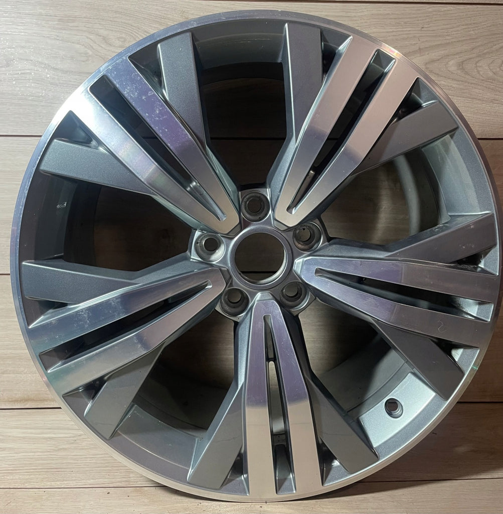 1x Alufelge 18 Zoll 8.0" 5x112 3G0601025AA VW Passat B8 Rim Wheel FEL2984098491cj