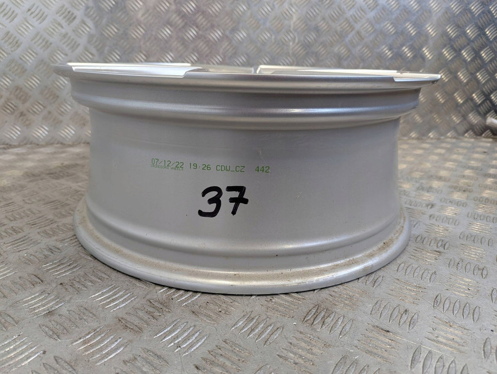 1x Alufelge 18 Zoll 7.0" 5x100 39ET 657601025A Skoda Kamiq Rim Wheel FEL1173033055bk