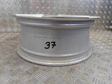 Laden Sie das Bild in den Galerie-Viewer, 1x Alufelge 18 Zoll 7.0" 5x100 39ET 657601025A Skoda Kamiq Rim Wheel FEL1173033055bk