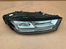 Laden Sie das Bild in den Galerie-Viewer, Frontscheinwerfer Audi Q7 4M0941034A LED Rechts Scheinwerfer Headlight SCH2375465842yt