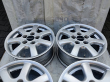 Laden Sie das Bild in den Galerie-Viewer, 4x Alufelge 15 Zoll 7.0" 5x112 45ET Mercedes-Benz Rim Wheel FEL9338676006zu