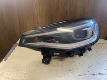 Load image into Gallery viewer, Frontscheinwerfer VW 11B941035G Links Scheinwerfer Headlight SCH8101604945ge