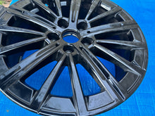 Load image into Gallery viewer, 1x Alufelge 17 Zoll 7.0" 5x112 6891174 BMW 1 Rim Wheel FEL8642354362wm