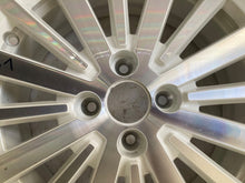 Load image into Gallery viewer, 1x Alufelge 16 Zoll 6.0" 4x100 50ET 403009345R Renault Twingo Clio 1 Rim Wheel FEL1078011152ah