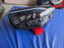 Laden Sie das Bild in den Galerie-Viewer, Frontscheinwerfer Mercedes-Benz Eqa Eqb A2439068900 Links Scheinwerfer Headlight SCH7075241111em