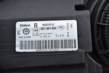 Load image into Gallery viewer, Frontscheinwerfer VW Golf VII 5G1941034 Xenon Rechts Scheinwerfer Headlight SCH8338489778yr