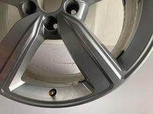 Load image into Gallery viewer, 1x Alufelge 20 Zoll 9.0" 5x112 38ET Glanz Silber 4KE601025S Audi E-Tron FEL1708578112og