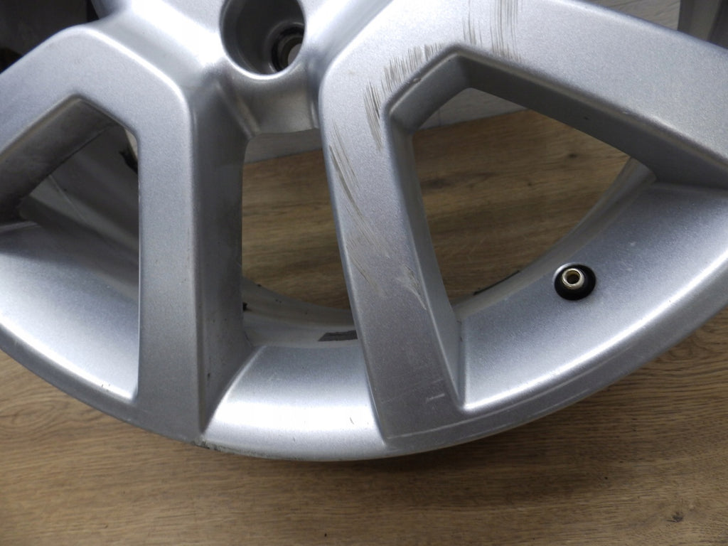 1x Alufelge 17 Zoll 7.0" 5x112 45ET Glanz Silber 5L0601025H Skoda Yeti Rim Wheel