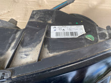 Laden Sie das Bild in den Galerie-Viewer, Frontscheinwerfer Citroën C4 Picasso II 9675974880 9675974980 Rechts oder Links