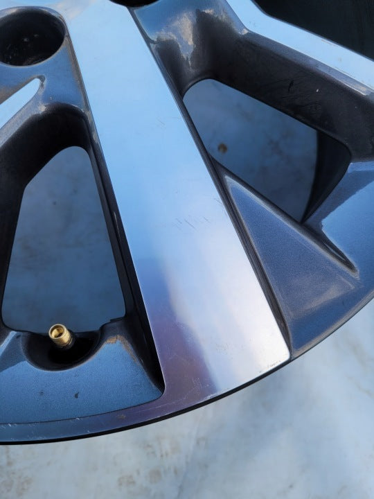 1x Alufelge 17 Zoll 7.0" 5x114.3 46ET Glanz Graphit 9806454377 Mg Proace Verso FEL3549358616xt