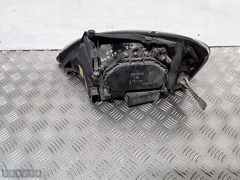 Frontscheinwerfer Ford Galaxy 0301183204 Vorderseite Scheinwerfer Headlight SCH3722765126fx