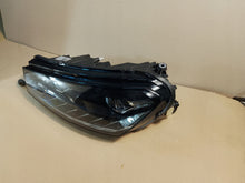 Load image into Gallery viewer, Frontscheinwerfer Skoda Fabia IV 6VB941015A FALSE Scheinwerfer Headlight SCH9626082748qx