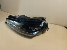 Laden Sie das Bild in den Galerie-Viewer, Frontscheinwerfer Skoda Fabia IV 6VB941015A Links Scheinwerfer Headlight SCH9626082748qx