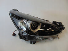 Laden Sie das Bild in den Galerie-Viewer, Frontscheinwerfer Mazda II D43N-51030 LED Rechts Scheinwerfer Headlight