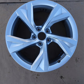 1x Alufelge 18 Zoll 8.0