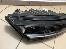 Laden Sie das Bild in den Galerie-Viewer, Frontscheinwerfer Skoda Octavia IV 5E4941016 LED Rechts Scheinwerfer Headlight SCH1086741339tw