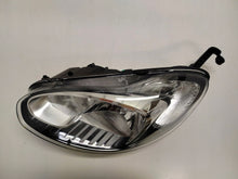 Laden Sie das Bild in den Galerie-Viewer, Frontscheinwerfer Opel Adam 39015502 Links Scheinwerfer Headlight
