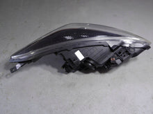 Laden Sie das Bild in den Galerie-Viewer, Frontscheinwerfer Hyundai I I40 92101-3 201892101-3 85122000 Xenon Links SCH1349832648vk
