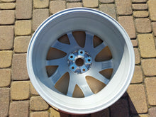 Load image into Gallery viewer, 1x Alufelge 18 Zoll 8.0" 5x112 40ET Silber Cupra Formentor I Rim Wheel FEL2742299595jj