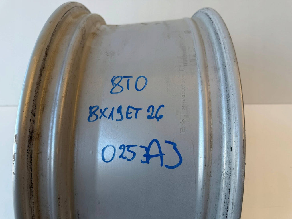1x Alufelge 19 Zoll 8T0601025AJ Audi A5 Rim Wheel FEL5252686239gy