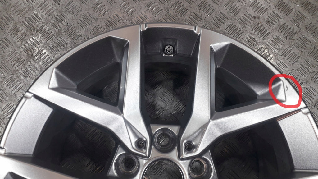 1x Alufelge 17 Zoll 7.0" 5x112 41ET Glanz Silber 6898299 BMW 1 Mini Rim Wheel FEL1247249263jr